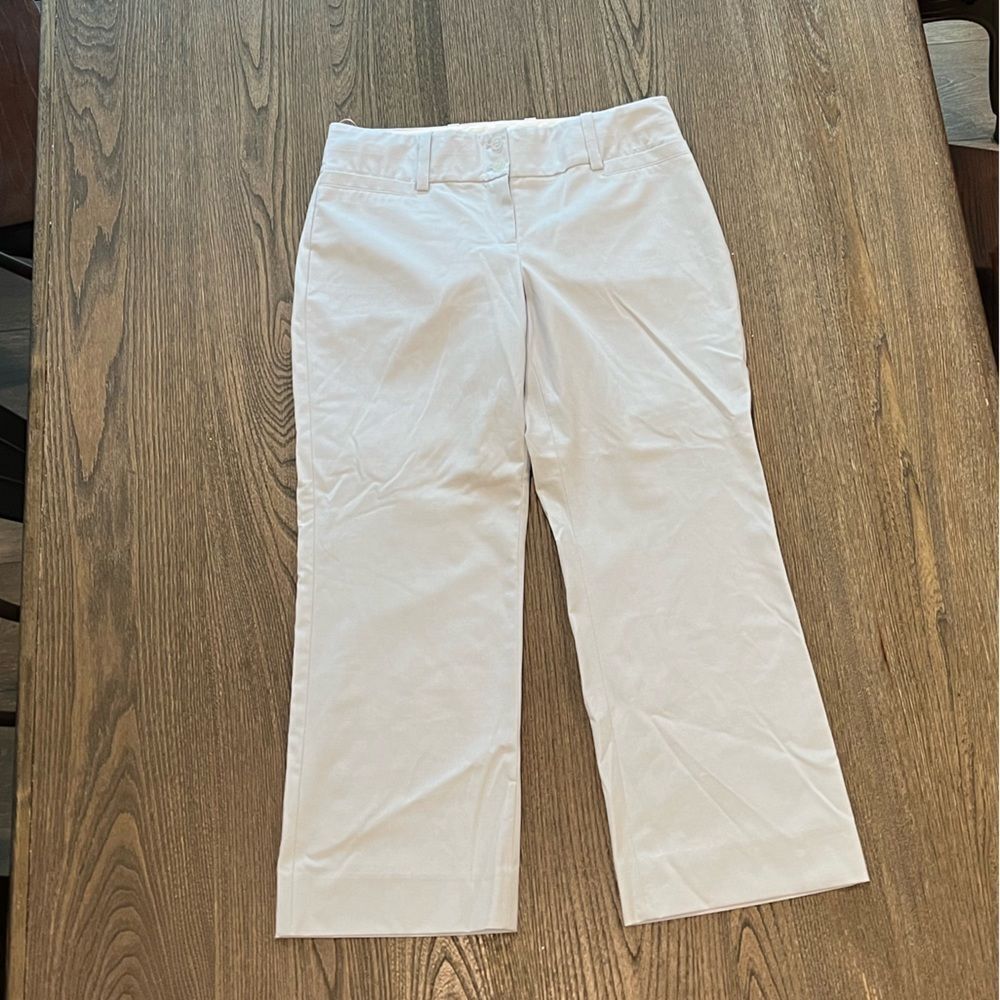 Loft Light Baby Blue Capri Straight Leg Pants Size 4